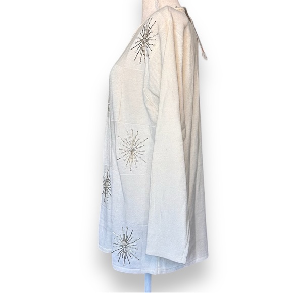 NWT Liz Claiborne Wool Acrylic Beaded Snowflake Cream Ecru Sweater Size Medium - Picture 3 of 16